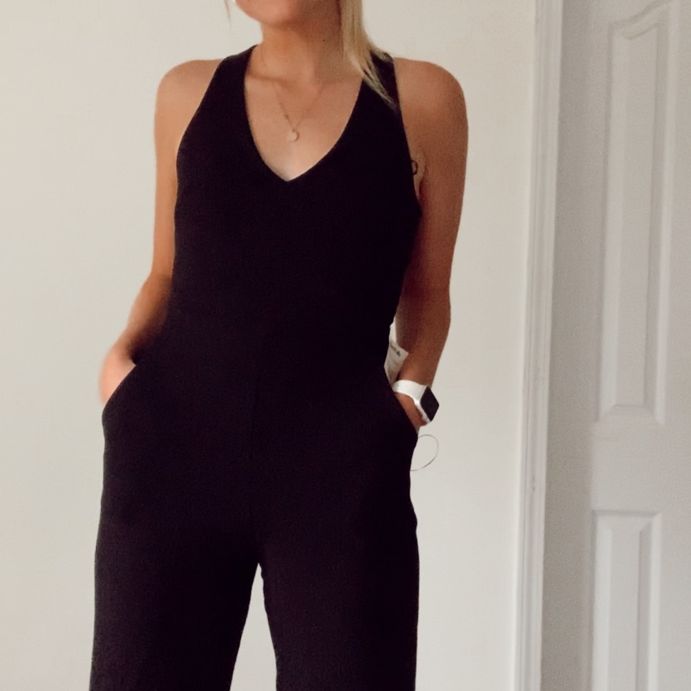 black v neck fitted romper WITH TAGS
